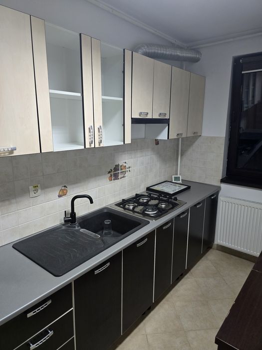 Casa de inchiriat/spatiu/apartament
