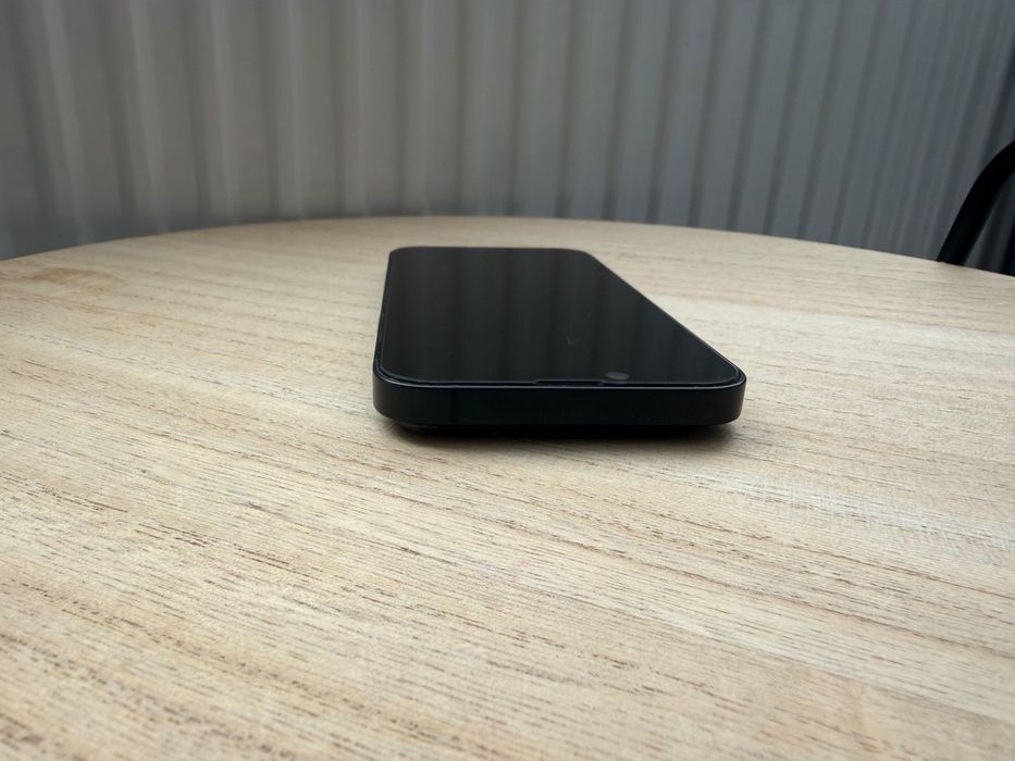 Телефон Iphone 13 128GB Midn