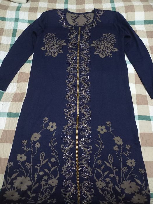 Платье тёплое б/у размер 50