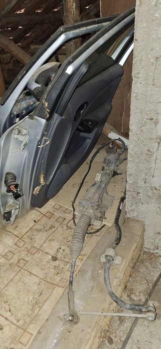 За части  Сеат Алтеа 1.9 105 кс