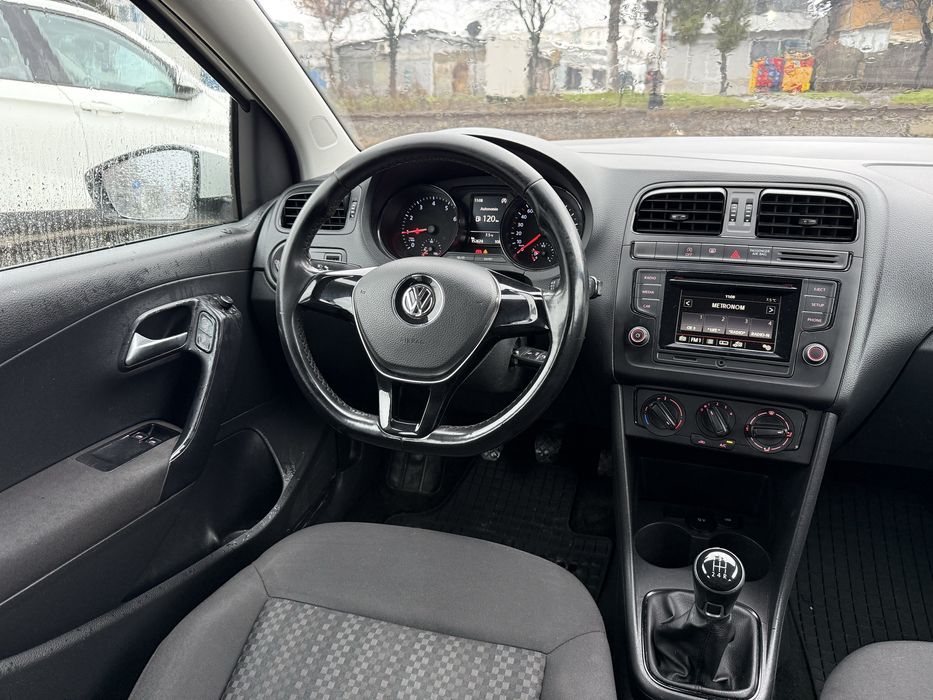 Volkswagen Polo 1.0 i  An 2016 Euro 6