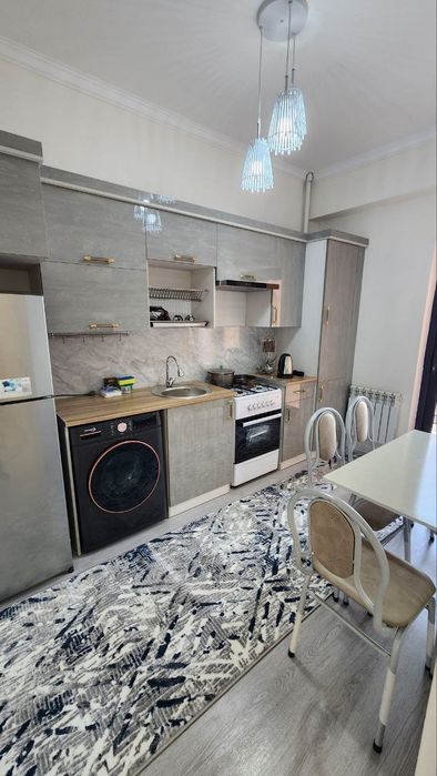 Ankalagichisniy balnitsani oldida ijaraga kvartira