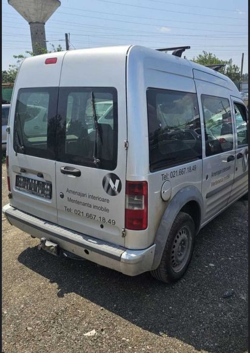 Tapiterie int/Usi/Faruri/Trager/Dezmembrez/Motor Ford Tourneo Connect