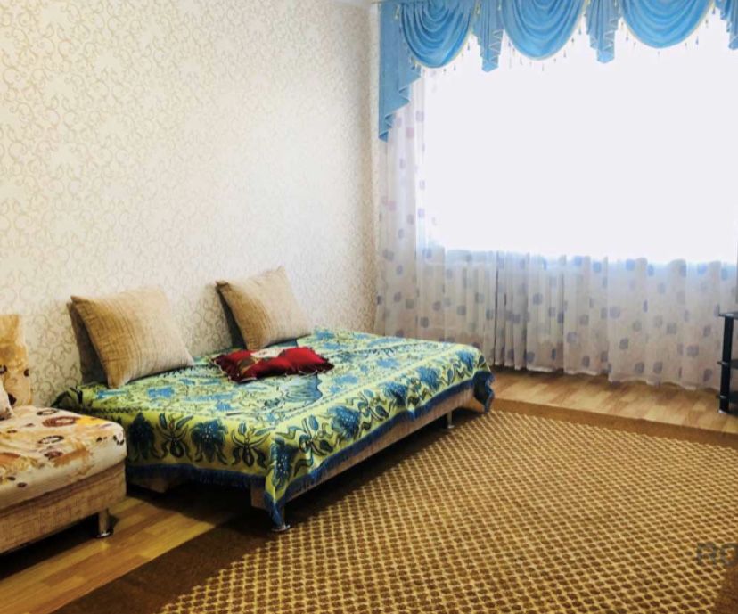 УНИВЕРСАМ сдается 1х ком квартира