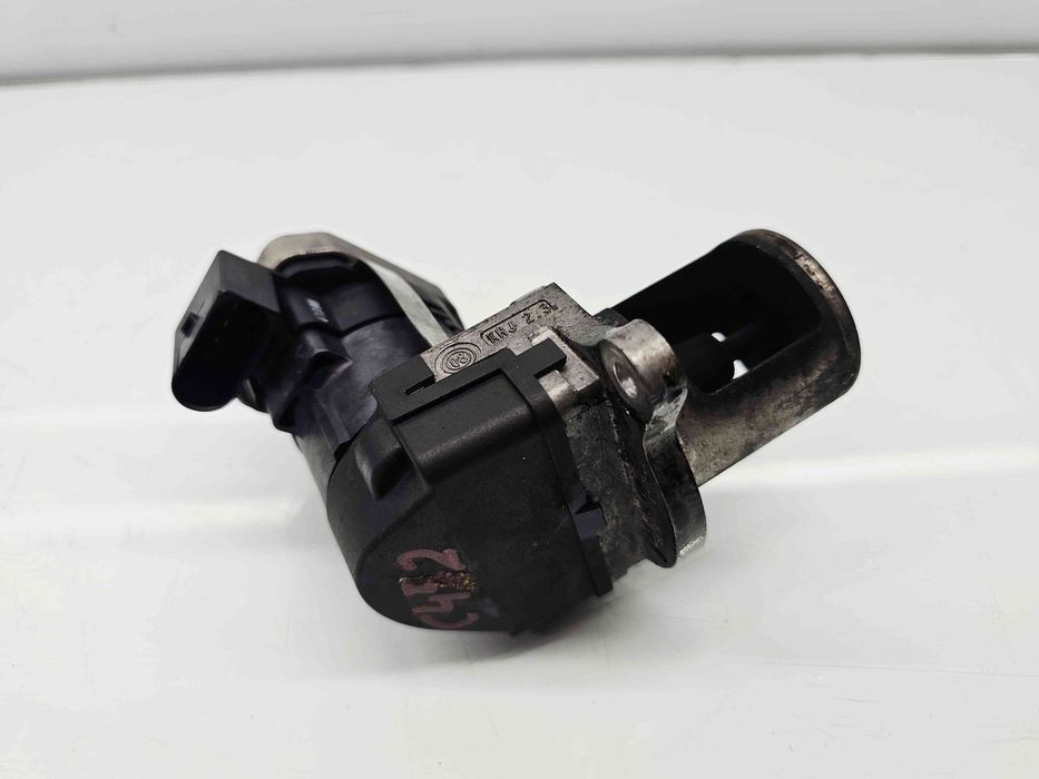 Supapa EGR Mercedes Clasa E (W211) [Fabr 2002-2009] 00005320C5 3.0 CDI