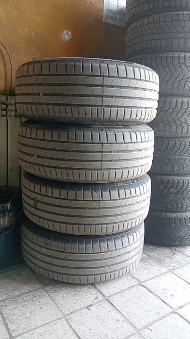 Продам резину R17
