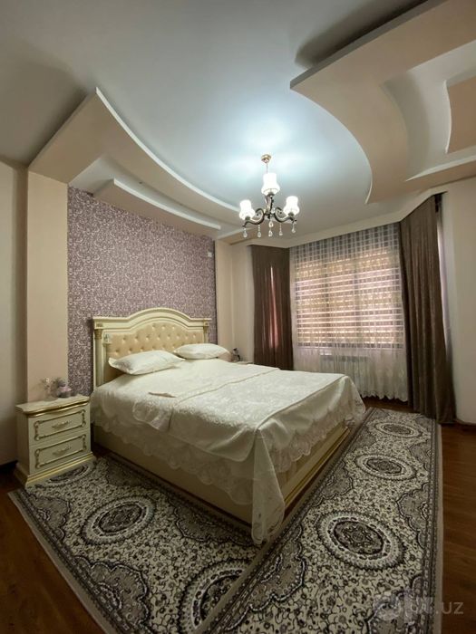 Спальный гарнитур шкаф, кровать, комод, тумбочки