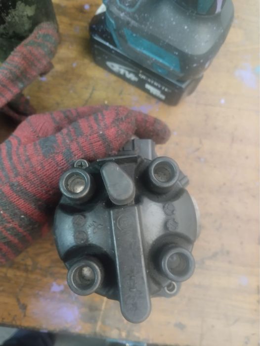 Продам трамблер на Ниссан