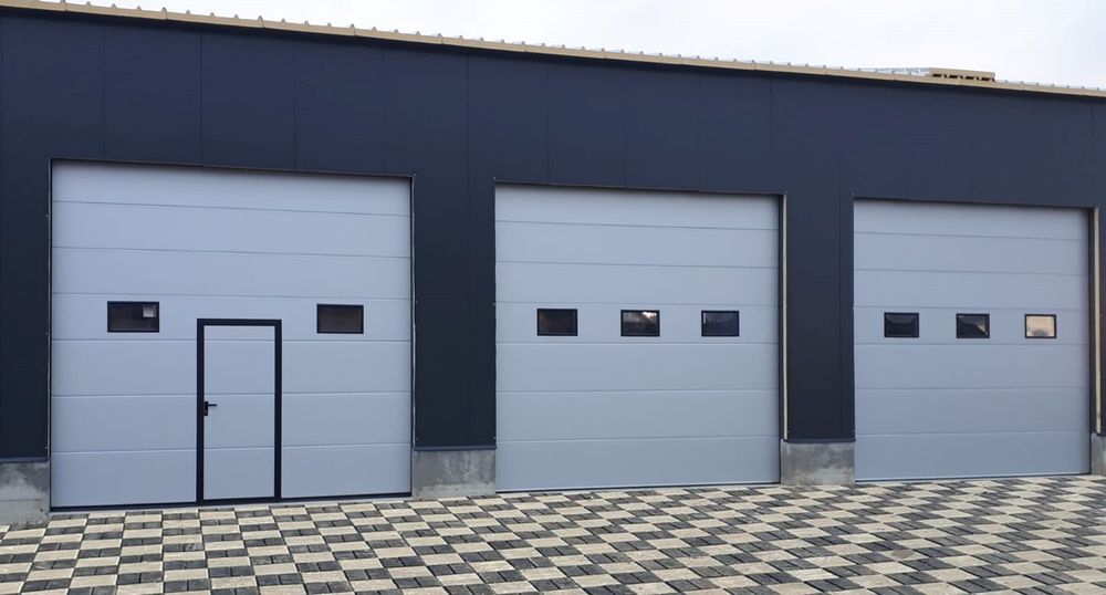 Usi de garaj Rulouri exterioare