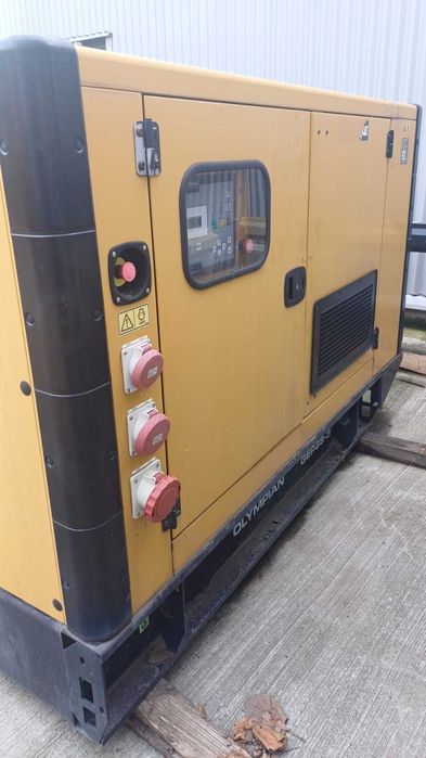 Generator de curent Caterpillar 88 kva second hand - 200 ore, stoc