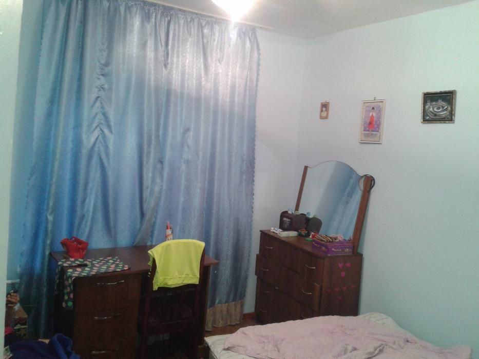 Продам трехкомнатную квартиру