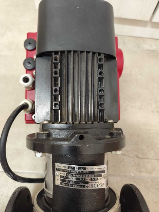 Pompa recirculare inteligenta, Grundfos