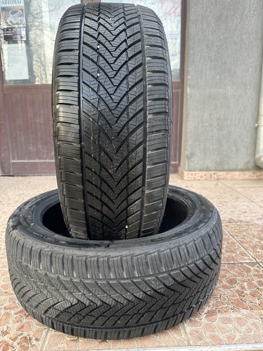 2 бр. всесезонни гуми ROTALLA SETULA 235/45R19 99Y XL DEMO DOT 24