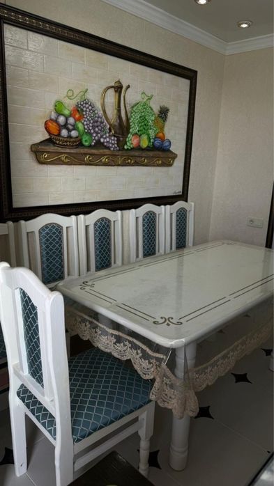 Продам стол со стульями