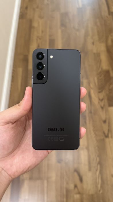 Samsung Galaxy S22 256 ГБ