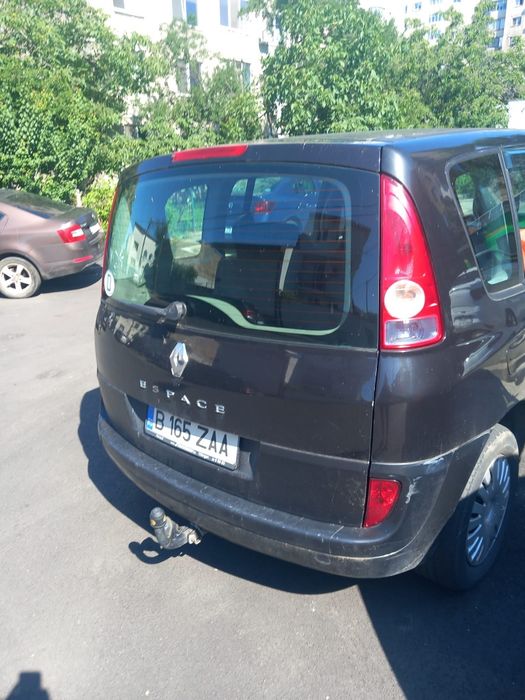 Renault Espace 2.0 Benzzină, 136 CP, 7 locuri – 1.700 € negociabil