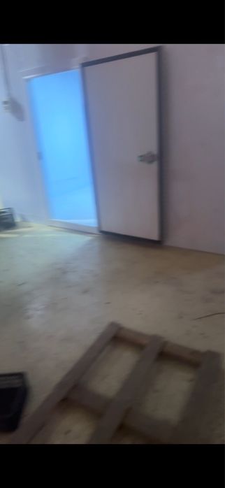 Рефрежератор Морозильник -18 4х4х2,7м