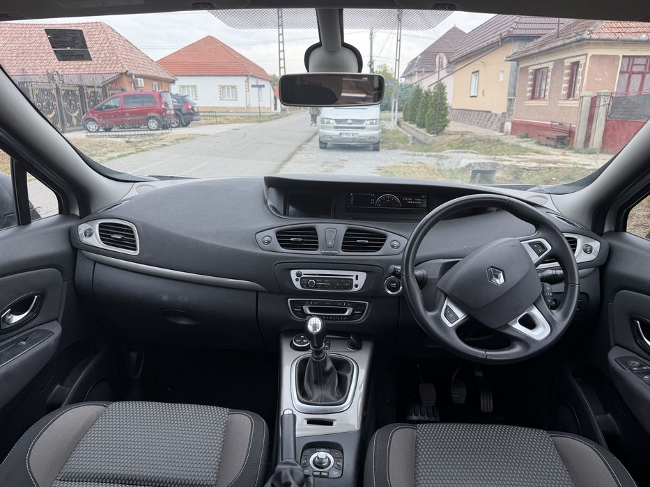 Renault scenic 1.5 dci xmod drive