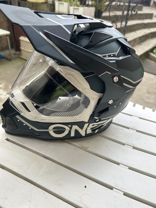 Продавам Ендуро Каска Oneal O'NEAL Sierra II Slingshot размер Л