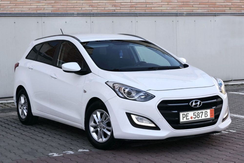 Hyundai I30 1.6-110 C.P Edition 6+1 Trepte Full LED