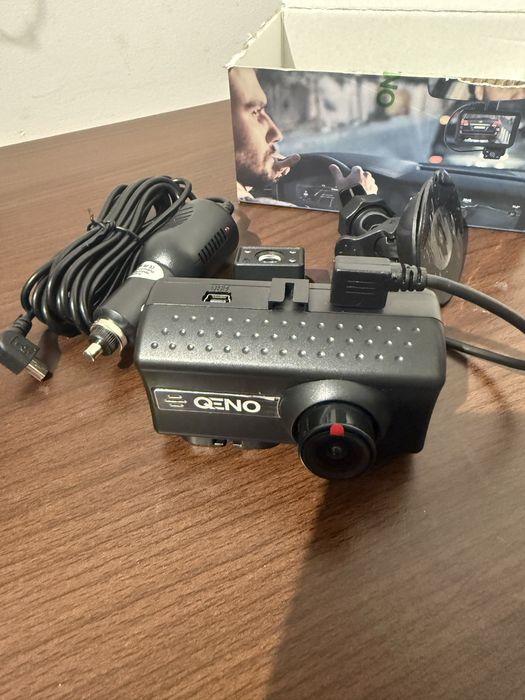 camera auto de bord Qeno dual camera pro