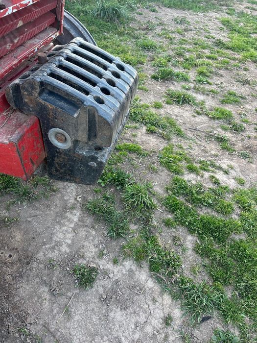 Vand greutati tractor