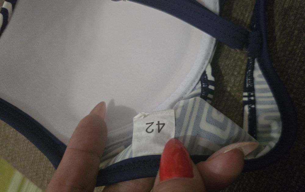 Costum de baie 2 piese igienizat