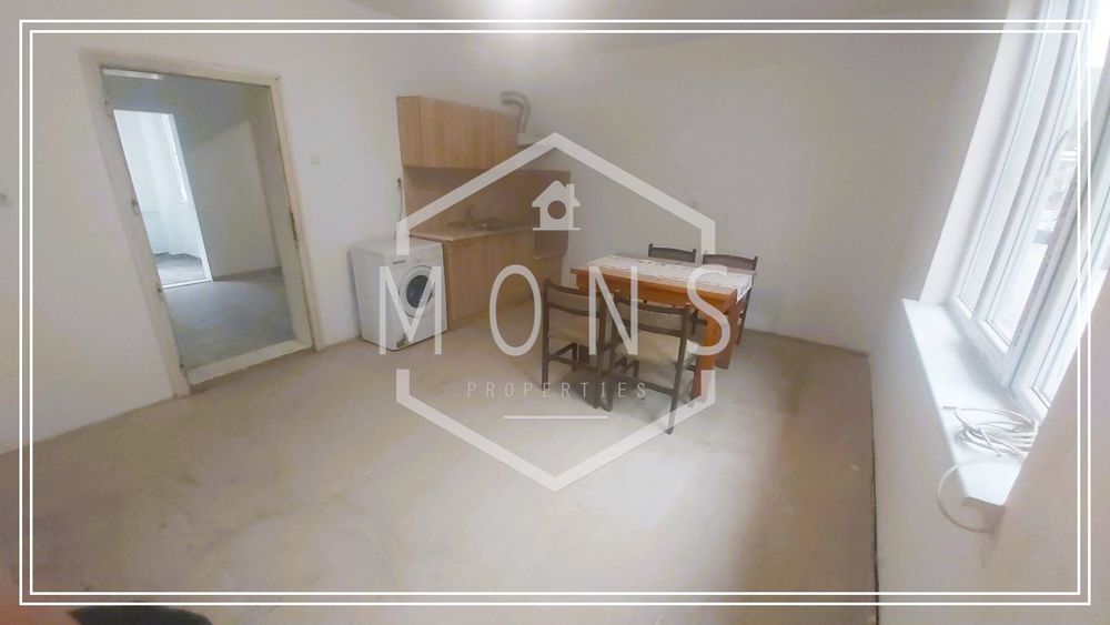 Къща в Габрово, област-гр.Севлиево площ 83 цена 73500