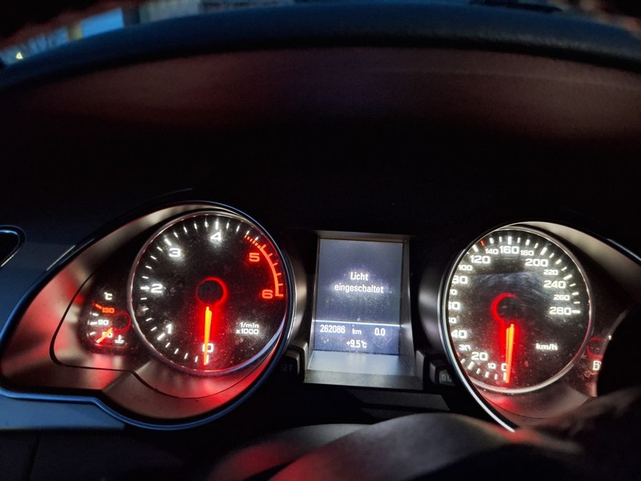 Ceasuri bord Audi A5 km cod 8T0 920 931 Q