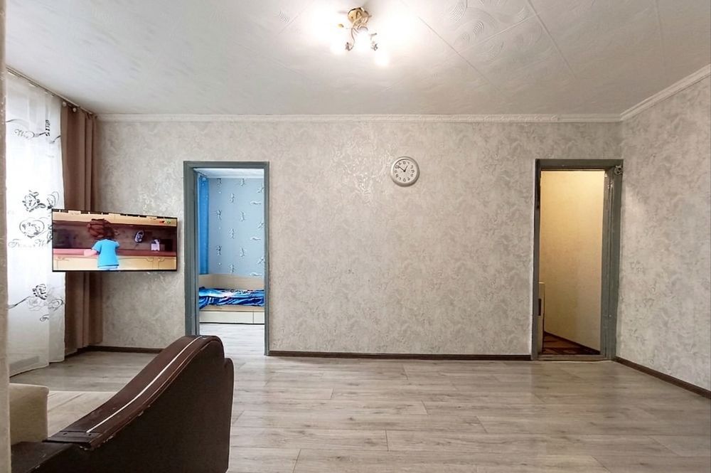 Продам 2-ух комнатную квартиру