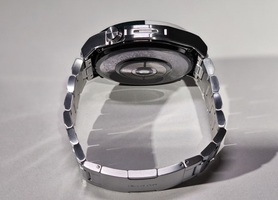 Срочно продам Huawei watch ultimate  titanium green