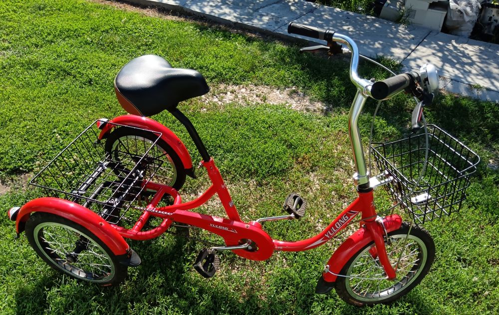 Bicicleta cu 3 roți