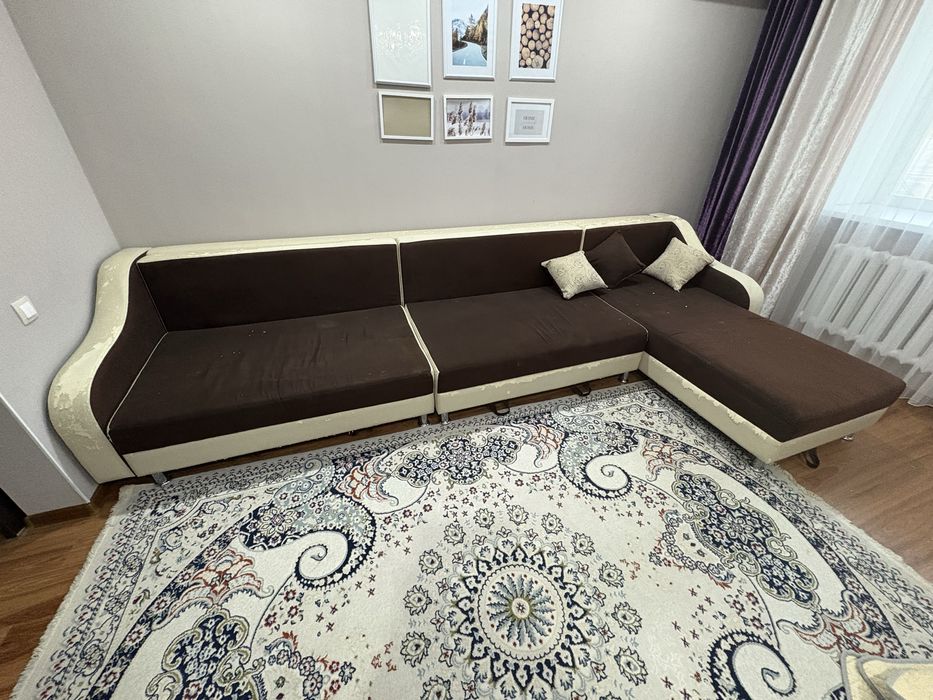 Отдам угловой раздвидной диван СРОЧНО
