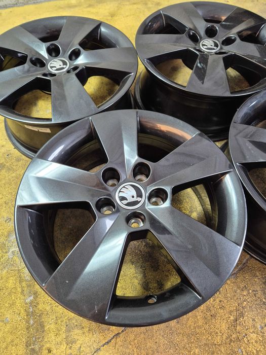 Jante Aliaj 5x100 15'' - OEM Skoda Fabia Skoda Rapid Skoda Scala / VW POLO / Seat Ibiza / AUDI A1 CA UNELE NOI 2024