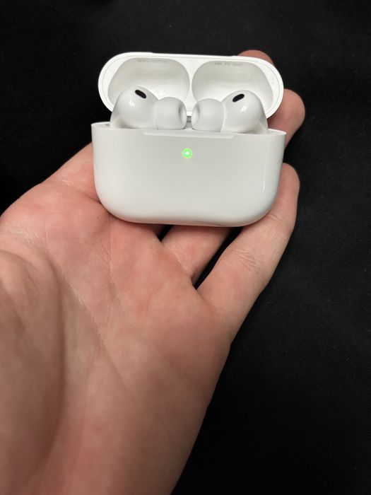 Vand Airpods Pro 3 (2025)