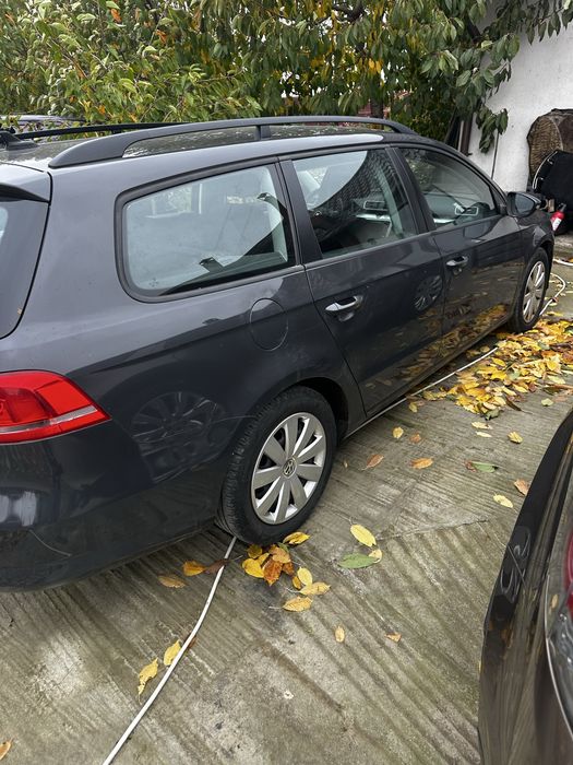 VOLKSWAGEN Passat 0 — imagine 4