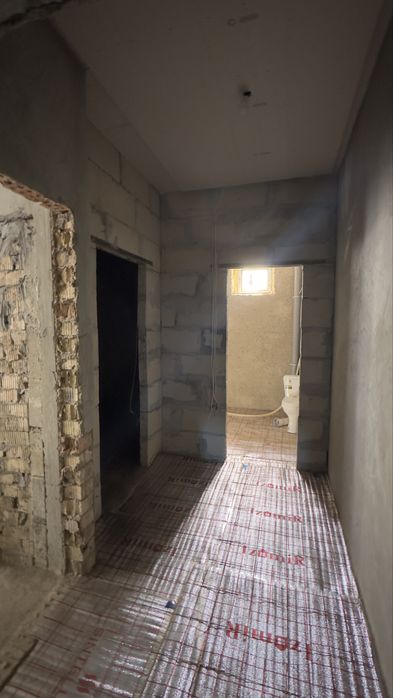 Срочно! Продаётся 2-комнатная квартира ориентир Каримбек