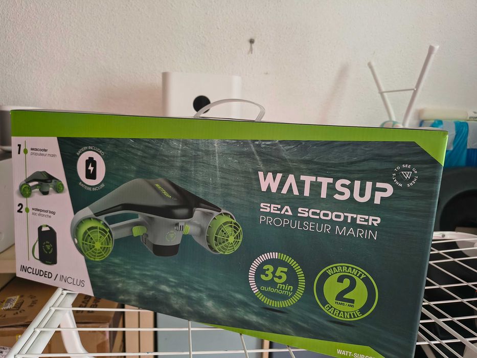 Scuter de apa Wattsup