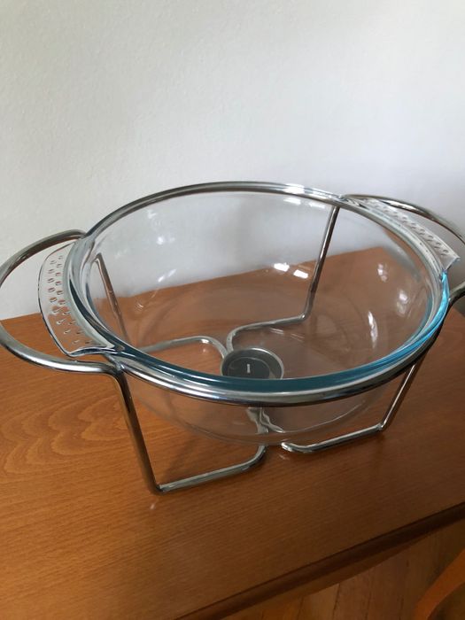 Съд с капак за топло сервиране с подгряваща свещ, кръгъл, Delux