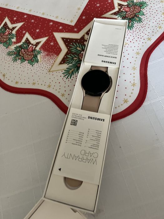 Samsung Galaxy watch 4 смарт часовник роуз голд