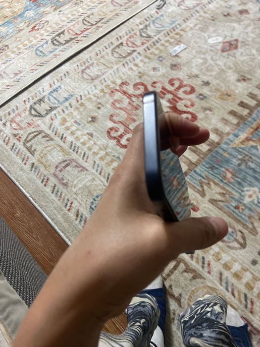 iPhone 12, в отличном состоянии