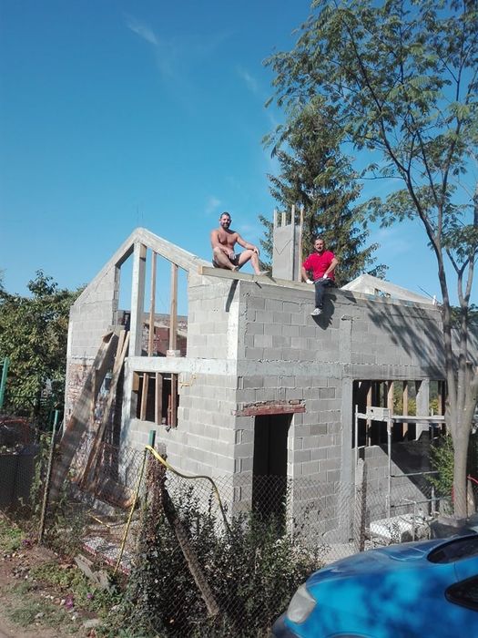 Строителство, цялостни ремонти и височинни услуги с автовишка