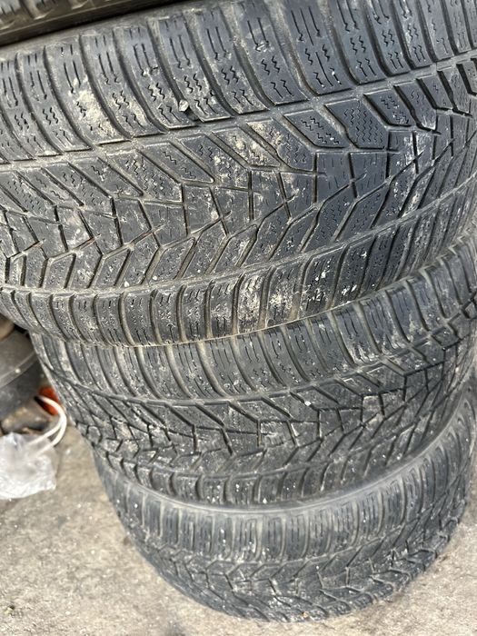 Зимни гуми 245/40/18