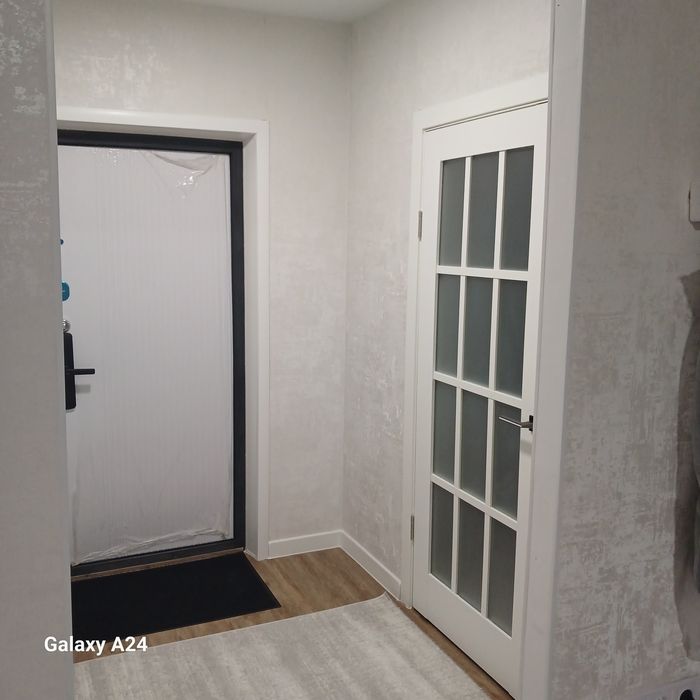 Продам однокомнотную  квартиру студию