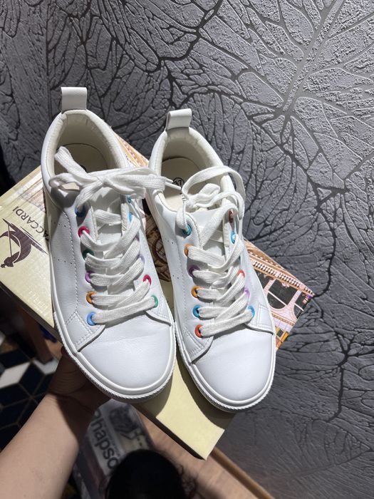 Кеды почти новые