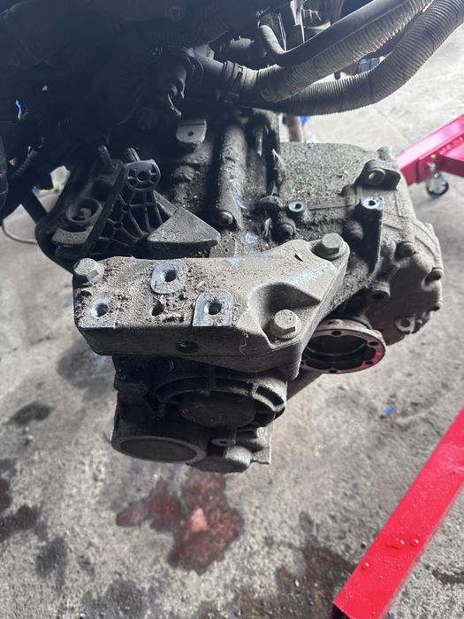 Cutie viteze 2.0 tfsi manuala 6 tr