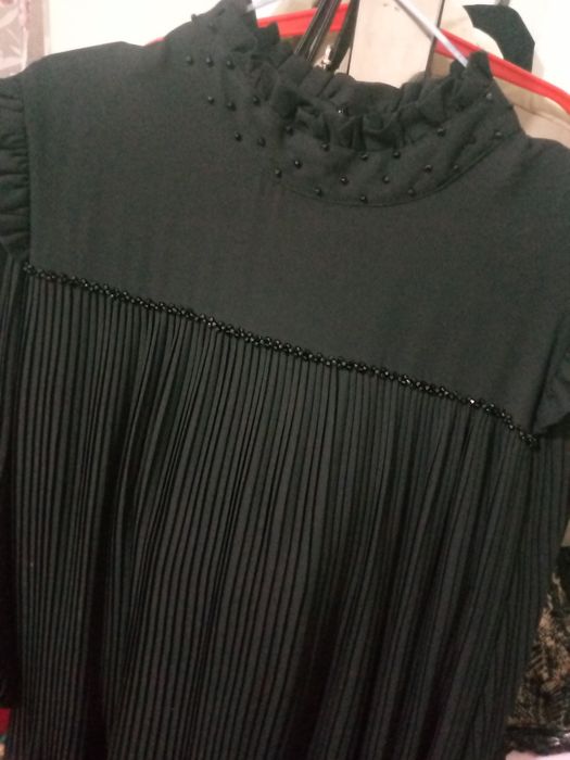 Qora vechirni koylak