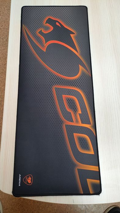 Гейминг подложка за мишка COUGAR Arena Black XL