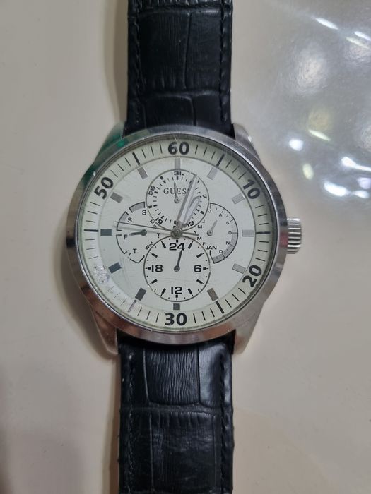 Часы мужские Guess