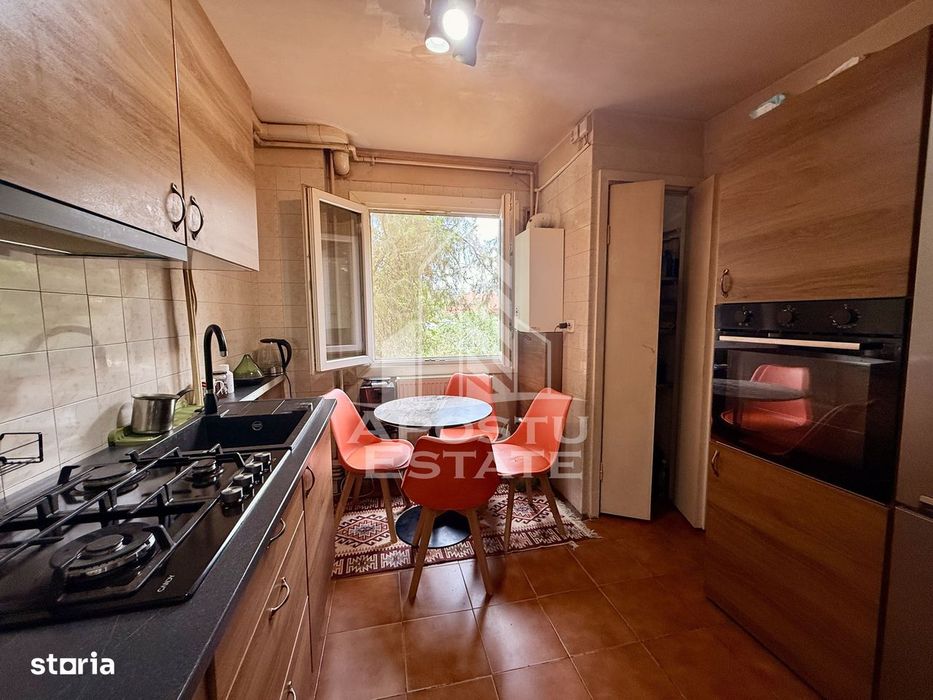 Apartament 3 camere de vanzare, zona Olimpia Stadion, Timisoara